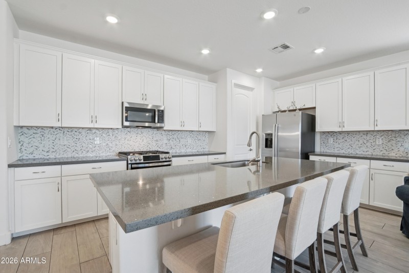 9-print-W Dahlia Dr-S1403-009