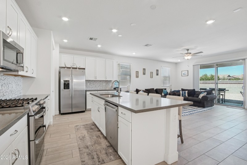 10-print-W Dahlia Dr-S1403-010