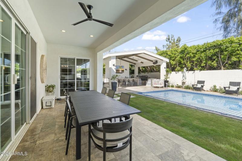 8409 N DIller Grove Lane, Phoenix 85021