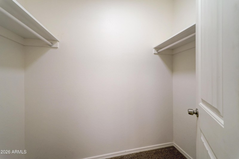 649 W Kaniksu Street-19