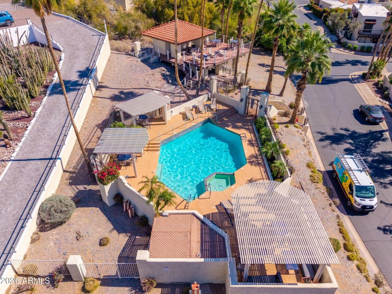 1926 E Augusta Ave - 63