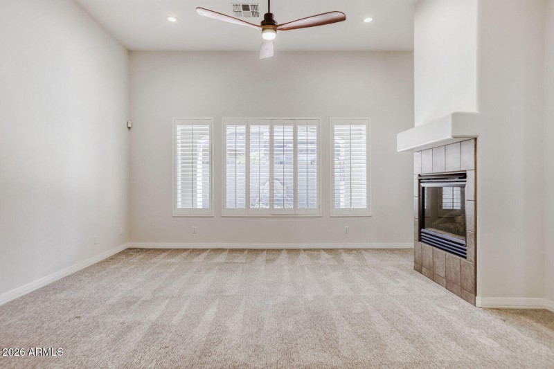 8697 E Krail St - Web Quality - 009 - 09