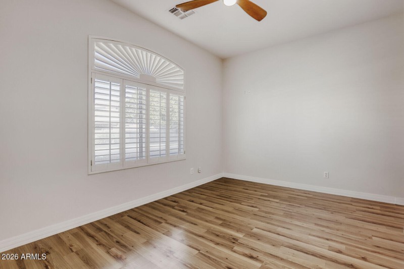 8697 E Krail St - Web Quality - 023 - 23