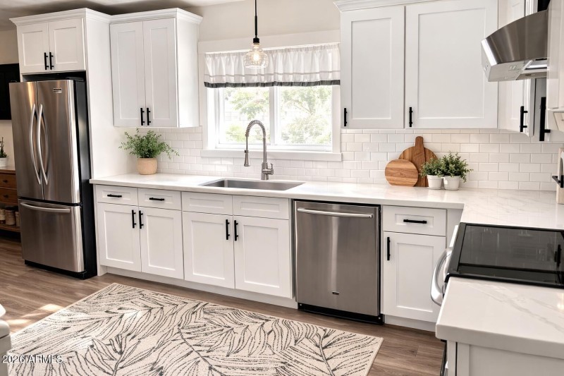 Fully Remodeled Kitchen