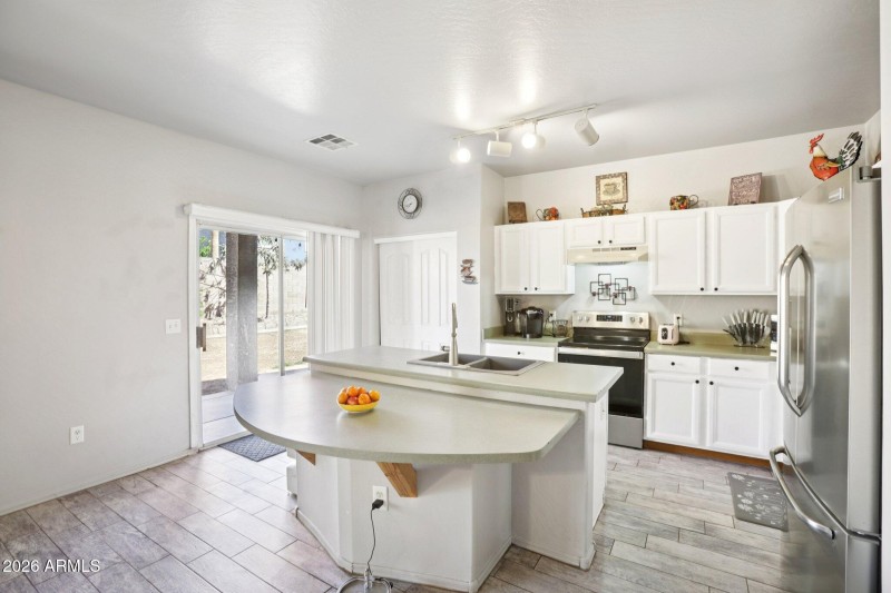 14-web-or-mls-E Obispo Ave-S1403-014