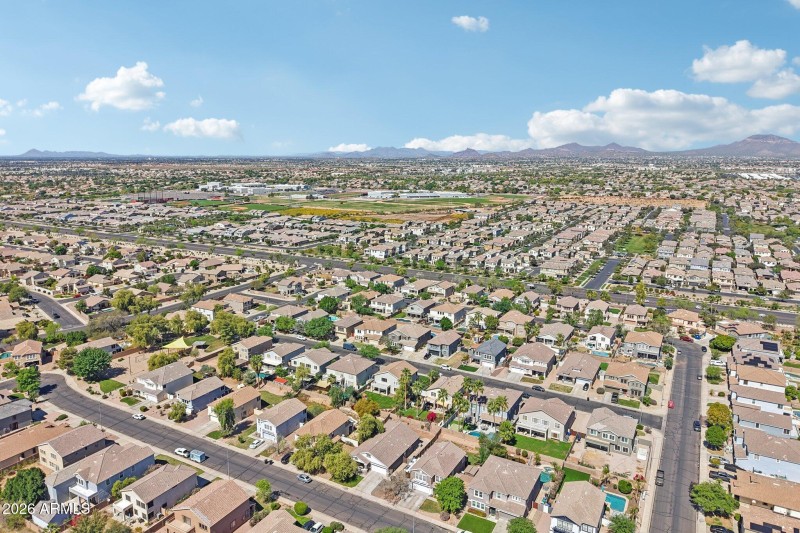 39-web-or-mls-E Obispo Ave-S1403-039