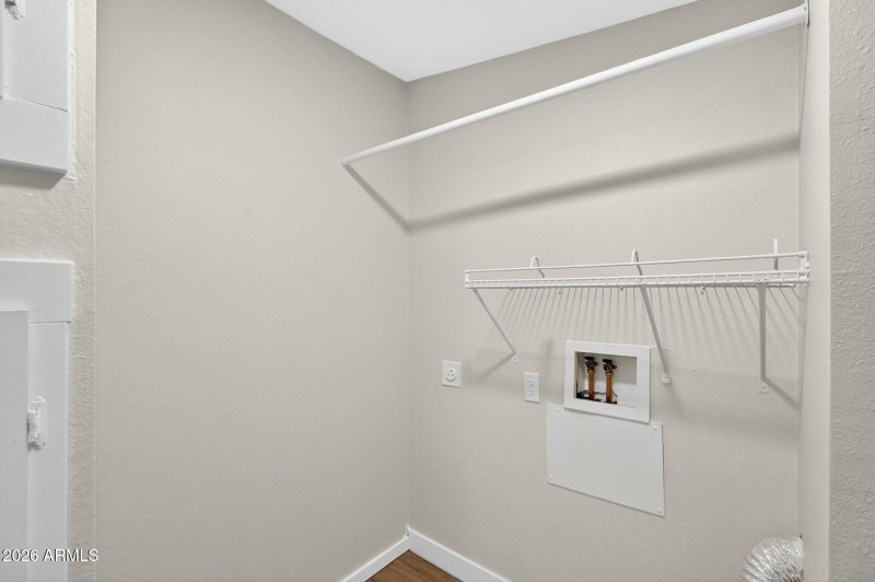 27-web-or-mls-06N 99th Ave