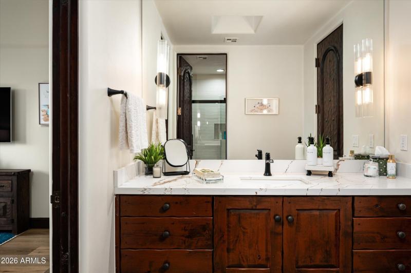 22-11343EApacheVistasDr-36