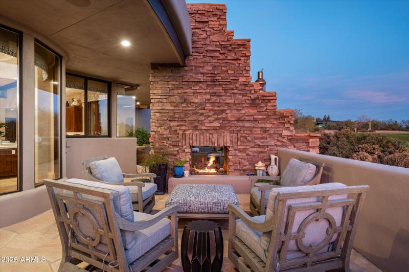 32-11343EApacheVistasDr-51