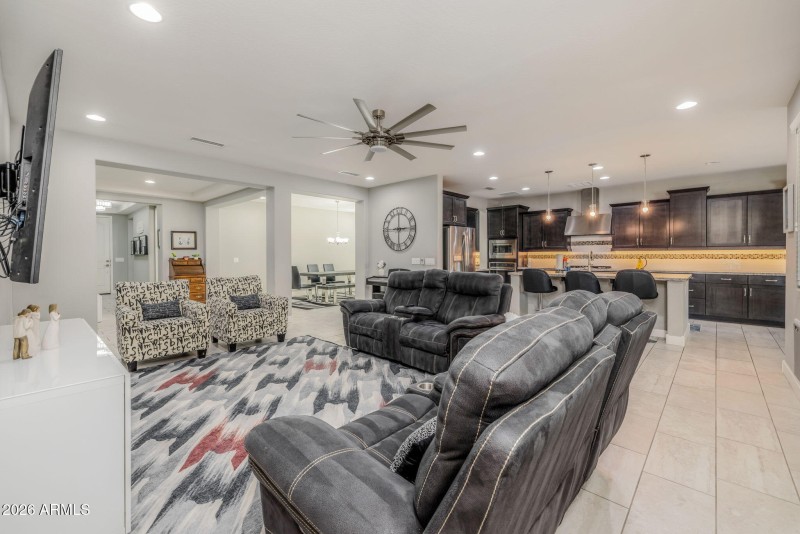 10-web-or-mls-10550 E Sheffield Dr Mesa-