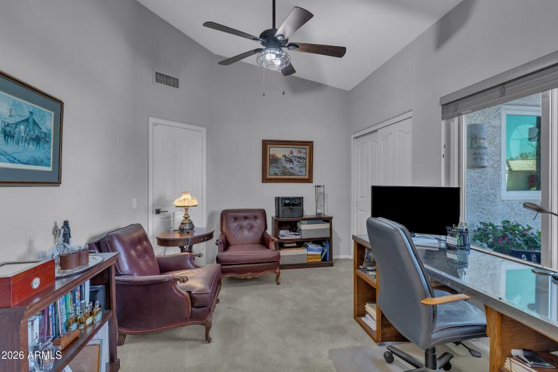 9421 E Jadecrest Dr-9