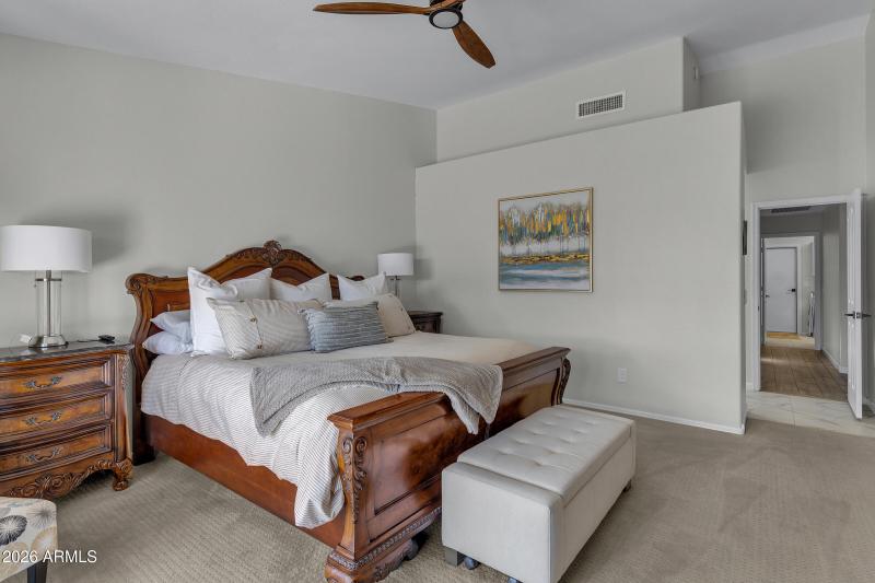 9421 E Jadecrest Dr-23