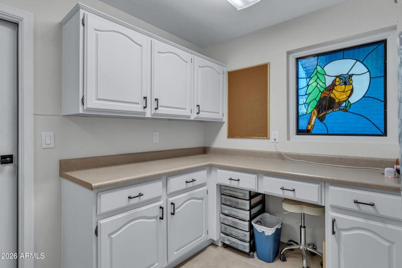 9421 E Jadecrest Dr-28