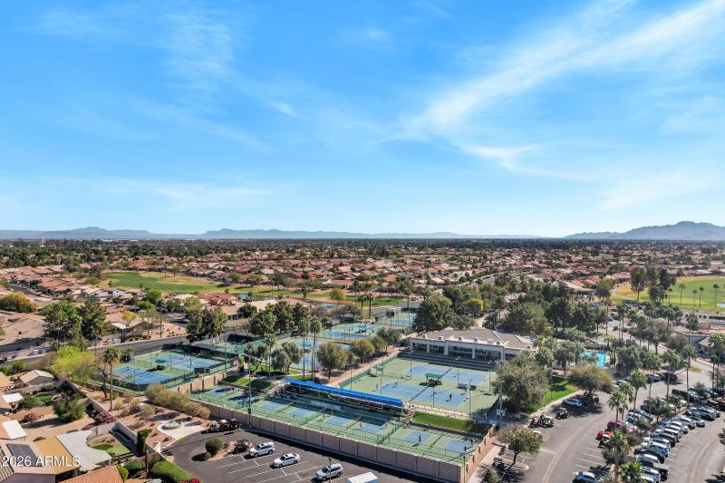 9421 E Jadecrest Dr-39