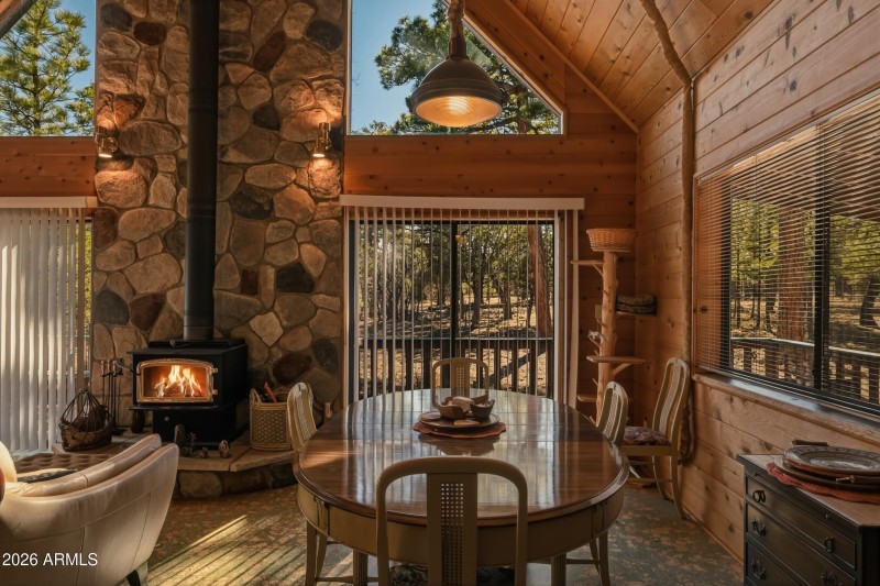 6_nkn_7422_with_fire