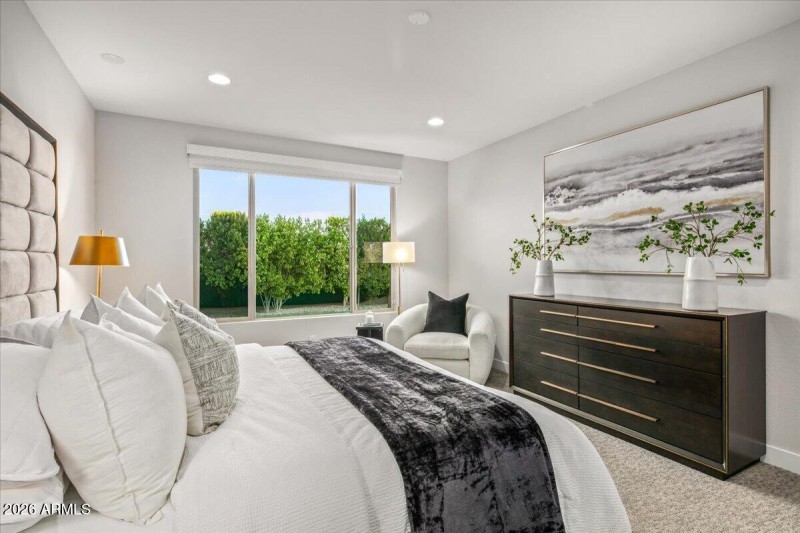 19-Primary Suite Views