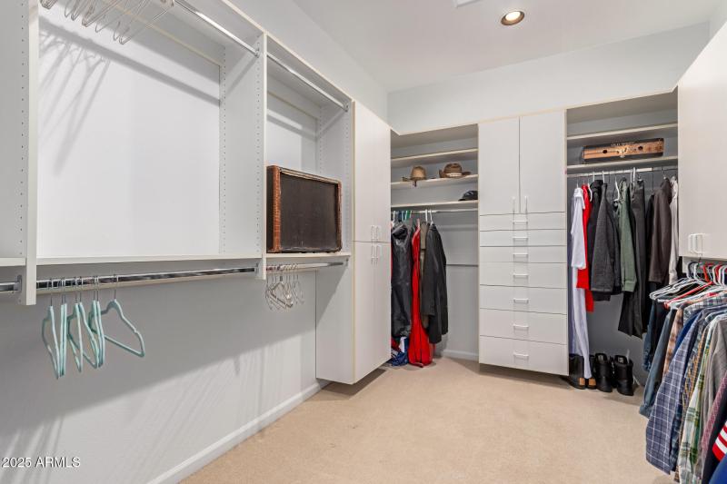 23801 Large Master Closet