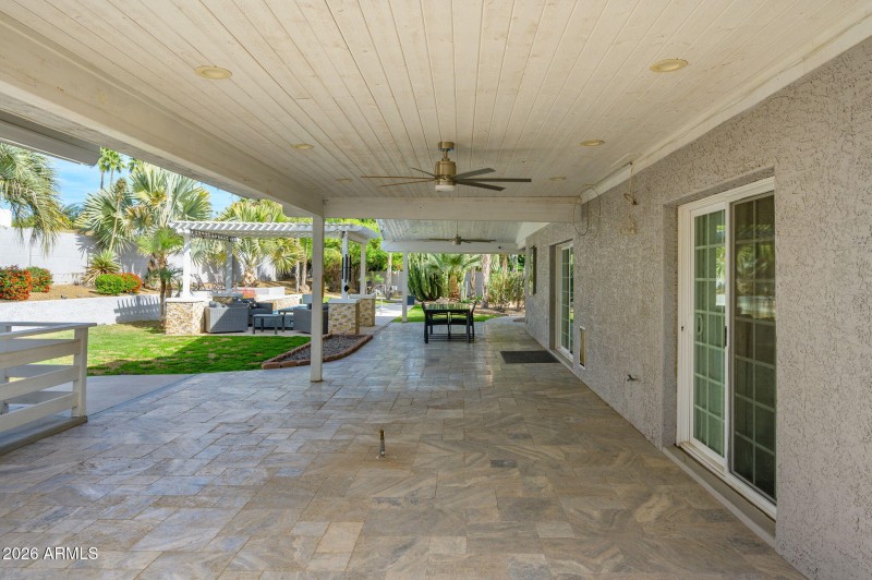 18-web-or-mls-Beverly-7