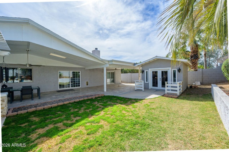 21-web-or-mls-Beverly-10