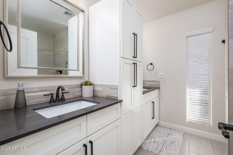 35-web-or-mls-Beverly-26