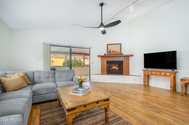 280 Saddlerock Circle-7