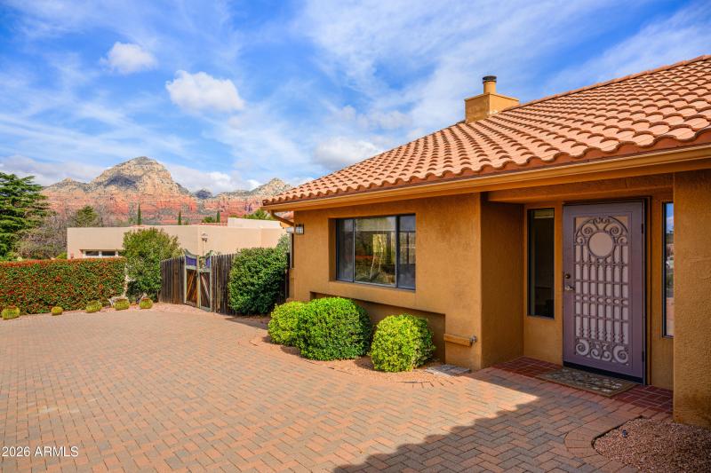 280 Saddlerock Circle-3