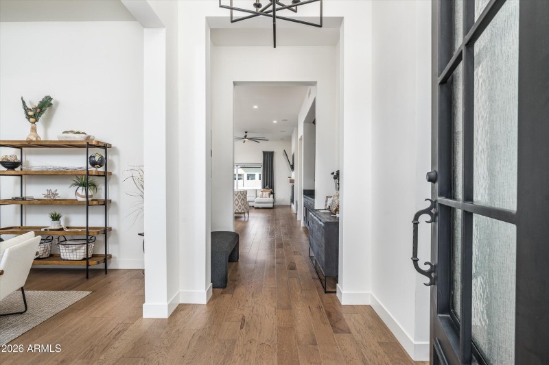 06-20756 E Indiana Ave (6 of 58)