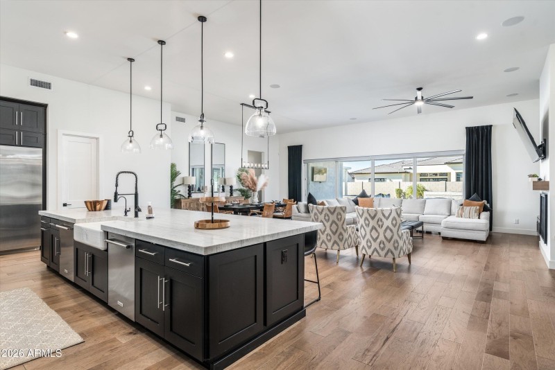 07-20756 E Indiana Ave (7 of 58)