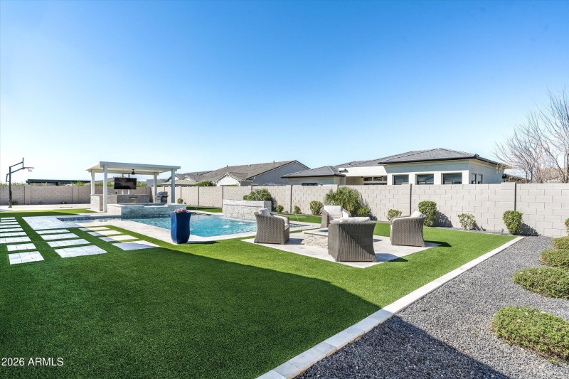 50-20756 E Indiana Ave (51 of 58)