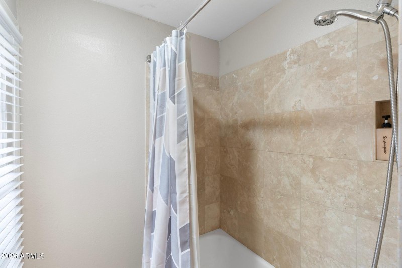 06f48ce8-eef2-4fae-a86b-7a0988fac283