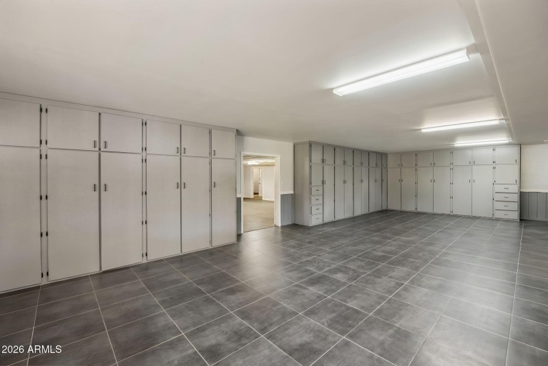 8 car garage w/storage cabinets