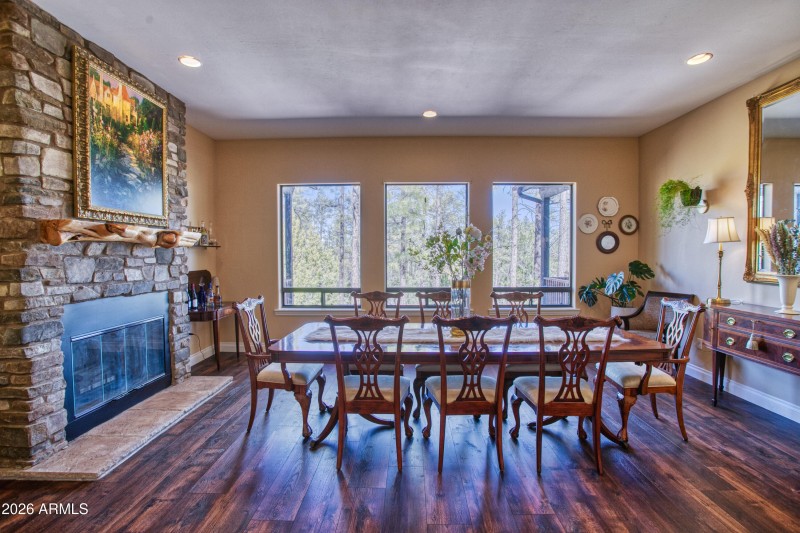 Formal Dining or Family Room