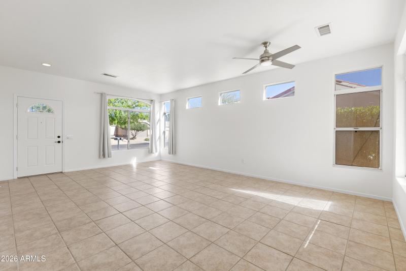 19213 N 138th Ave-----4