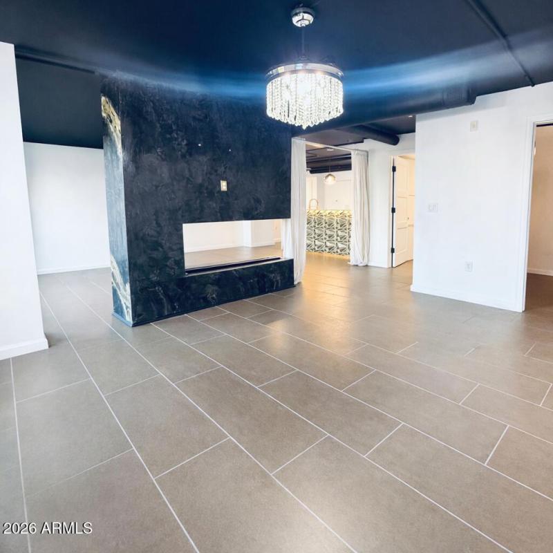 9BE23FA4-6570-4DDA-B332-E24E928E6036