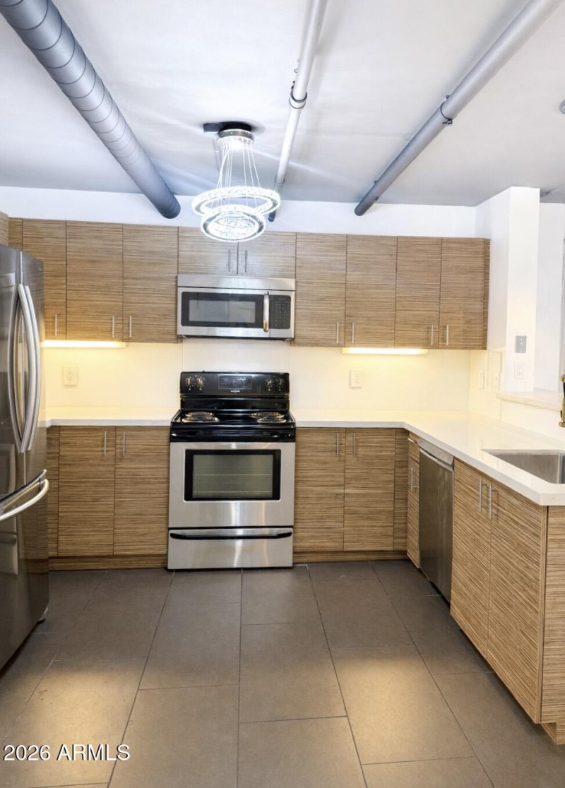 D3DEBD8A-7FBB-40F8-A39F-4FCA26E4DC70