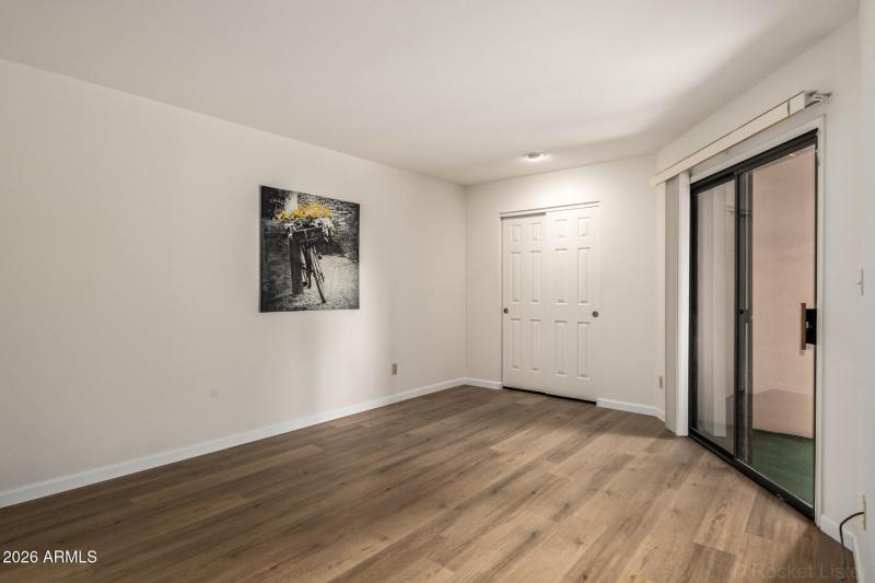 10 - Paradise Village