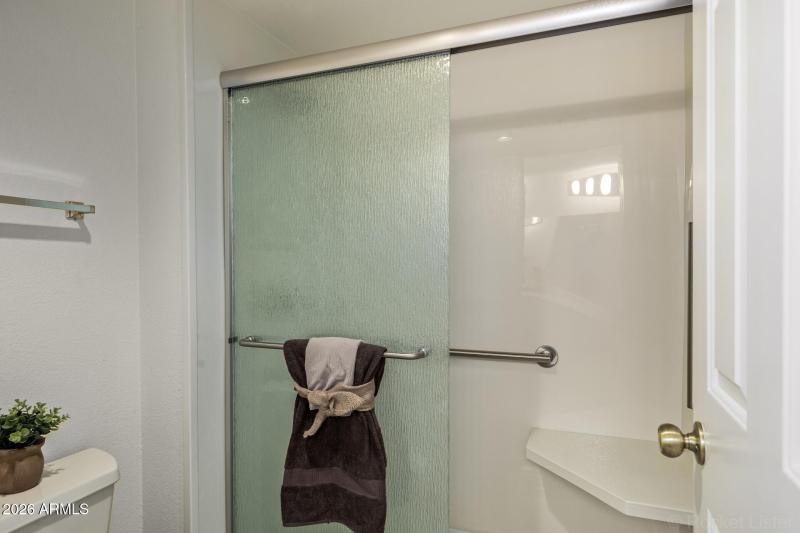 14 - Paradise Village