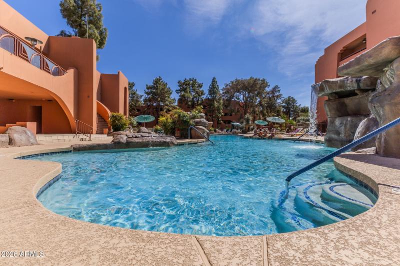 29 - Paradise Village