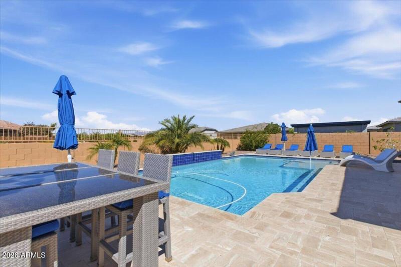 51-22836 E Via Las Brisas