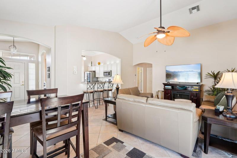 16-web-or-mls-W Goldmine Mountain Dr-S15