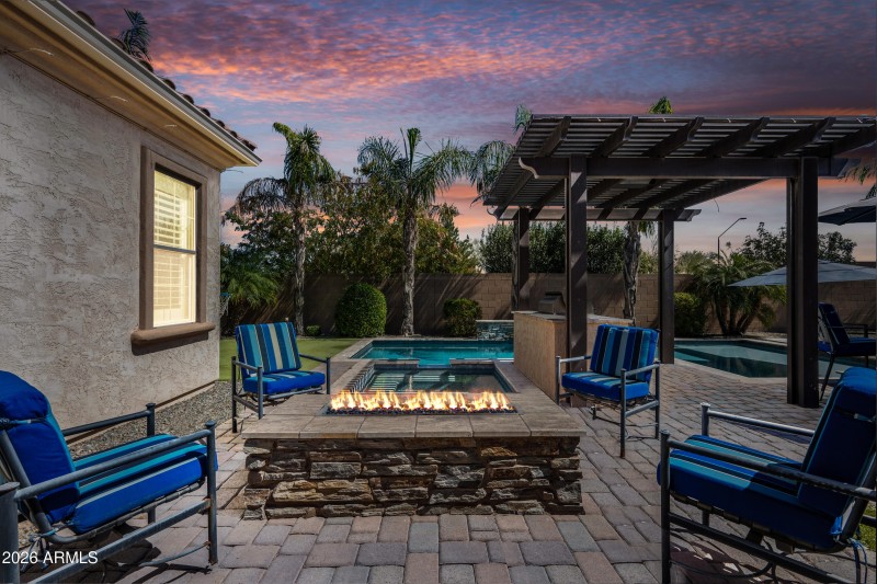 Firepit seating area