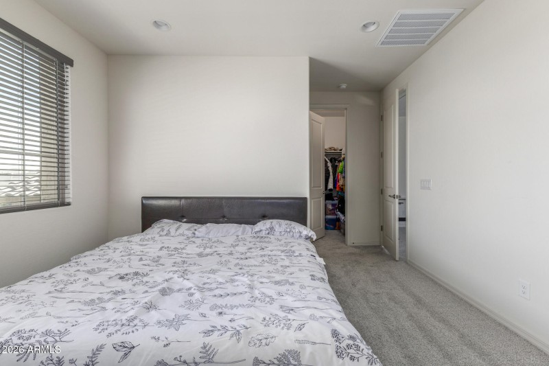 Bedroom 5 w/Full bath (upstairs)