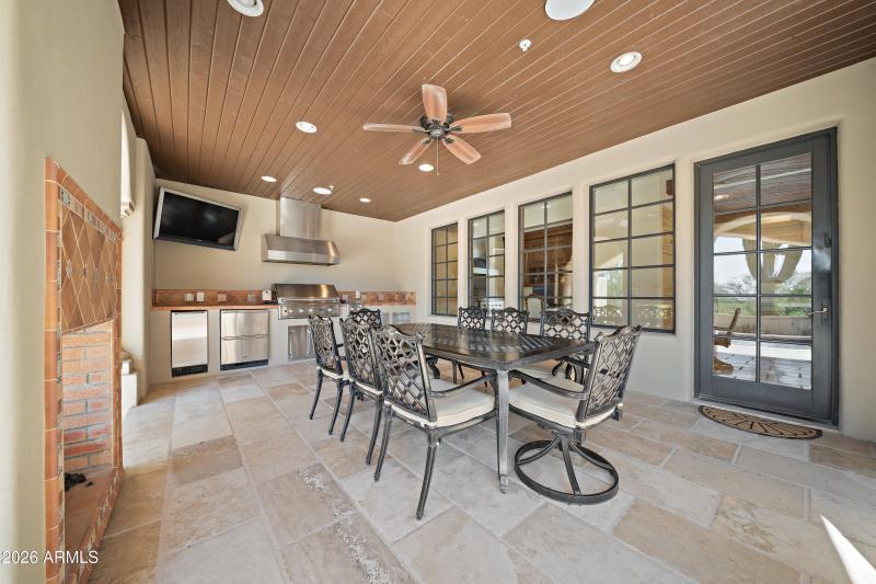 Dining Outside is a MUST