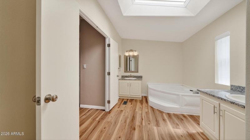 Interior - 10554 E Watering Hole St-21