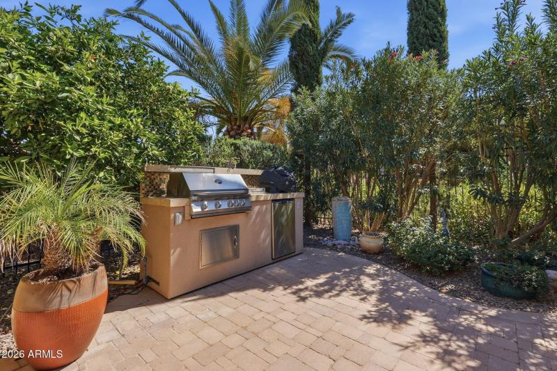 Patio/built in grill