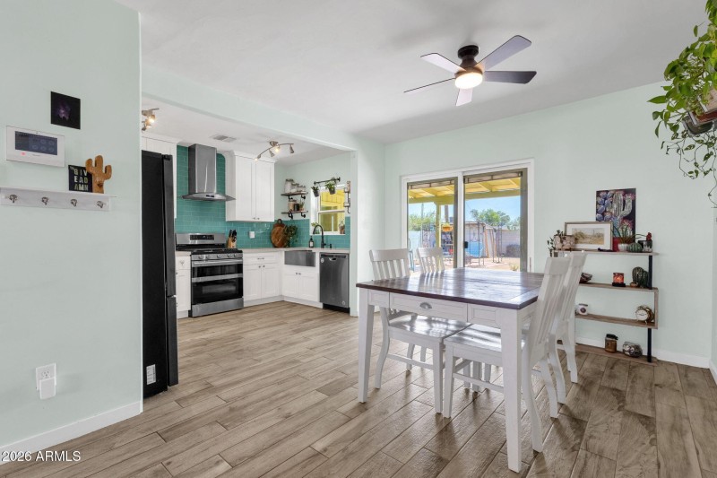 1717 W Clarendon Ave