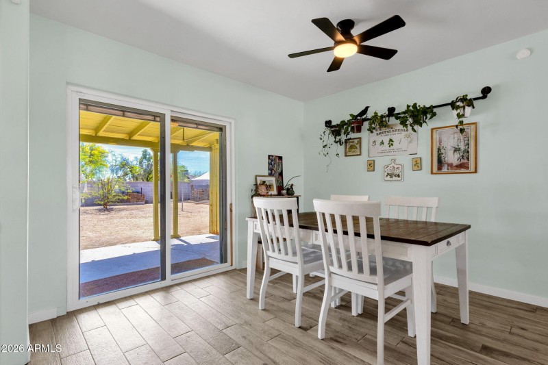 1717 W Clarendon Ave