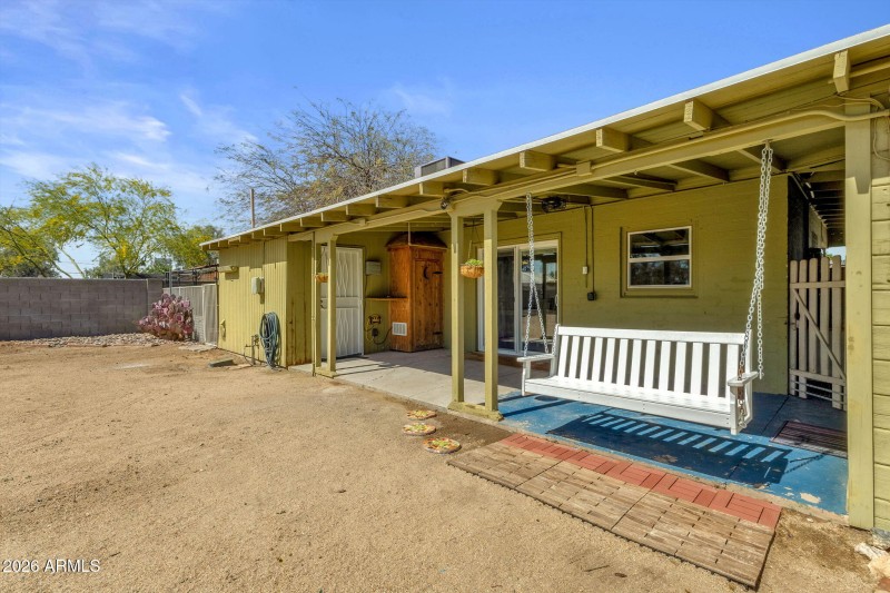 1717 W Clarendon Ave