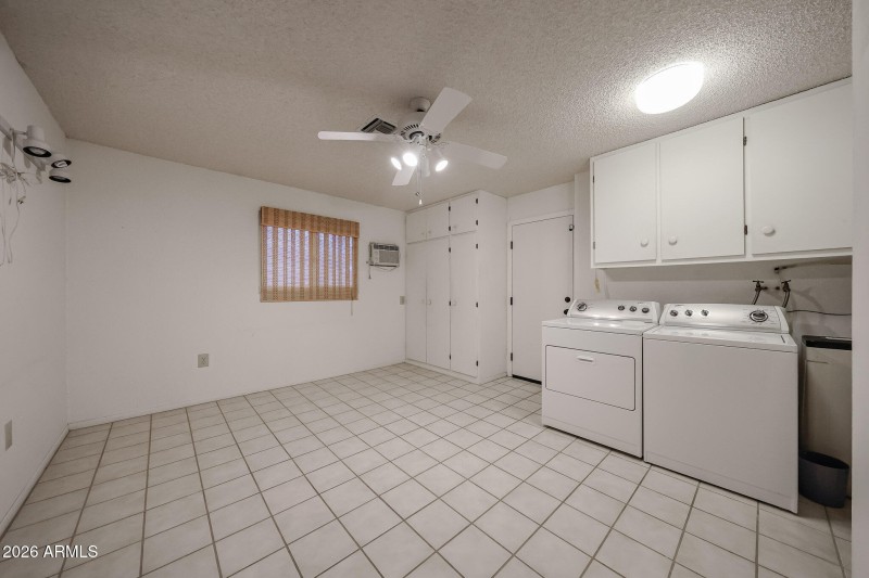 Large Laundry room