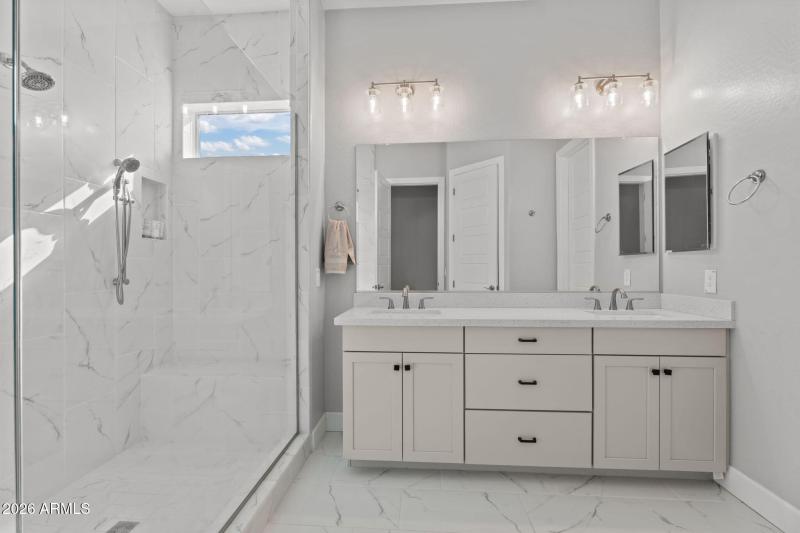 29-web-or-mls-DSC00219